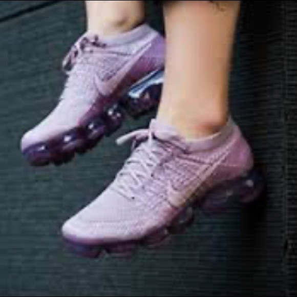 plum vapormax